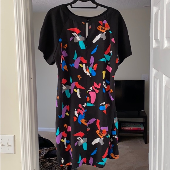 Paint Stroke Graffiti Shift Dress - Picture 4 of 7